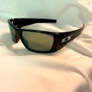 Oakley polarized fuel cell sunglasses